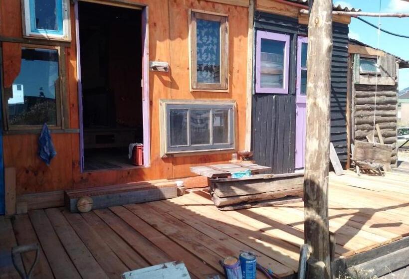 پانسیون Calavera Beach Hostel