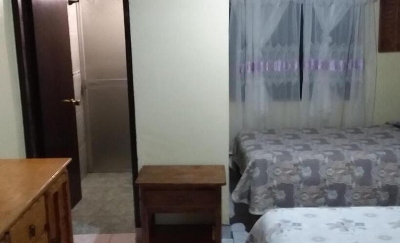 פנסיון Casa Elia