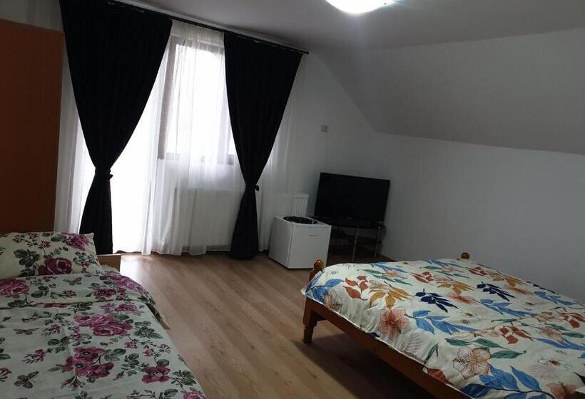 פנסיון Casa Luci&matei