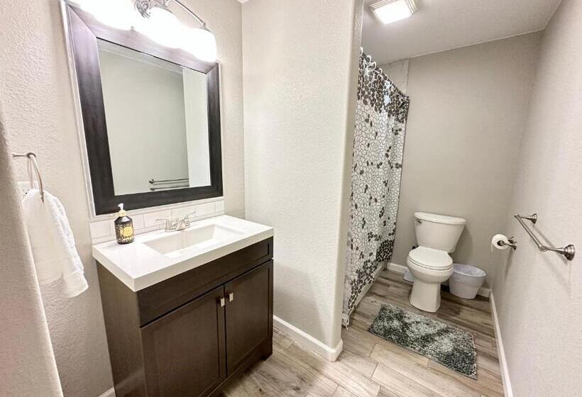 פנסיון Comfortable Luxury Private Room!