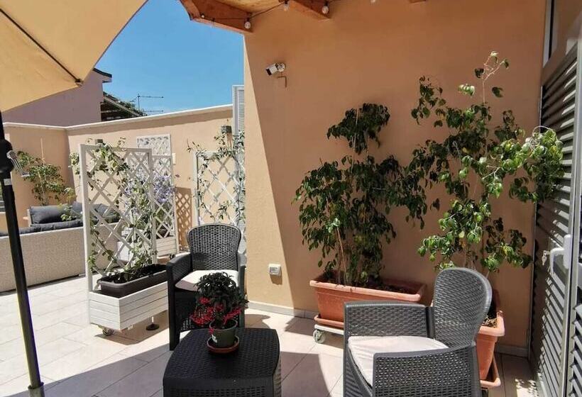 פנסיון Green Guest House