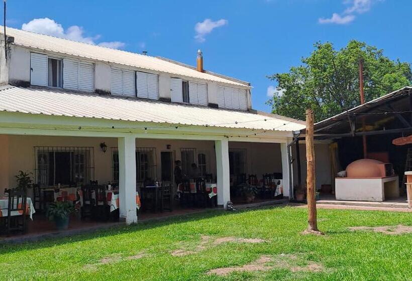 פנסיון La ñata