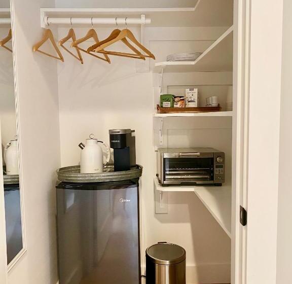 بنسيون Modern Farmhouse Wooded Hide Away