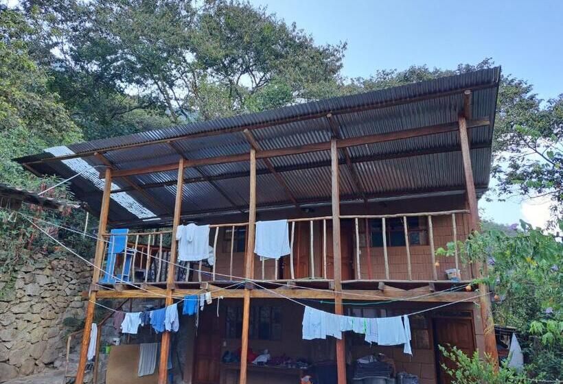 펜션 Refugio De Mery Lucmabamba