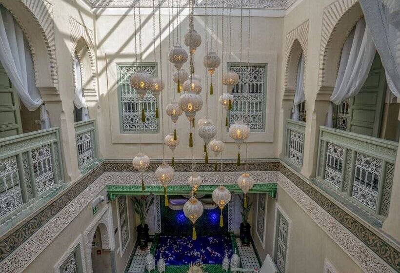 ペンション Riad Almisk