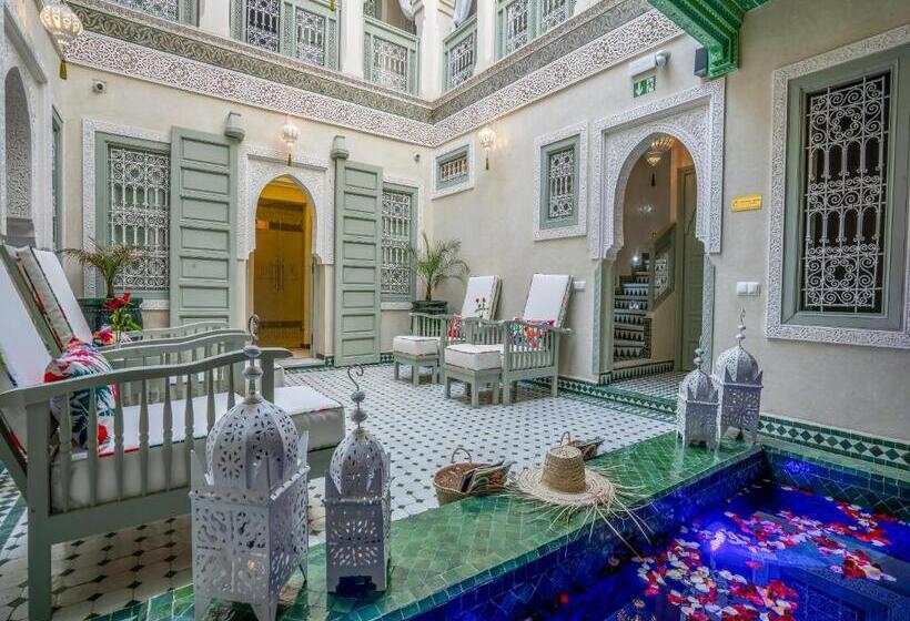 ペンション Riad Almisk