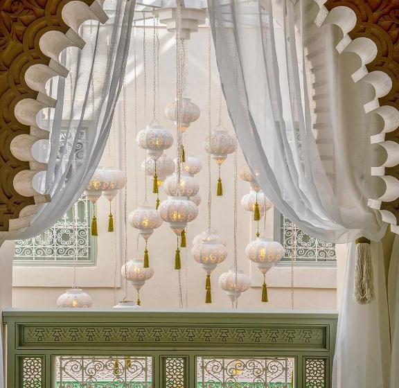 ペンション Riad Almisk