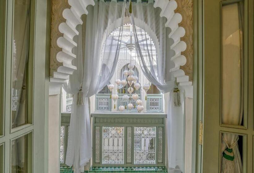 ペンション Riad Almisk