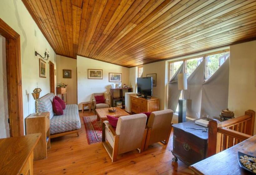 بنسيون Suntouched Inn