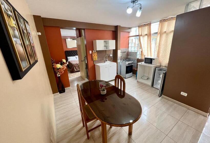 ペンション Trujillo Guesthouse