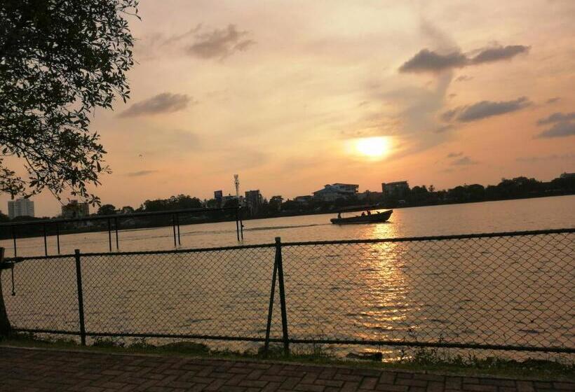 펜션 Udara S Colombo Rooms