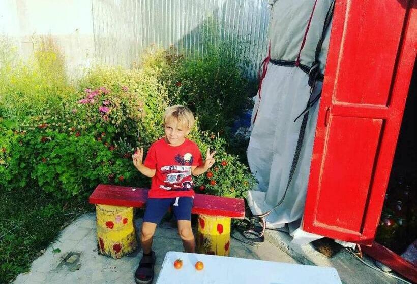 پانسیون Vip Hostel гульчо