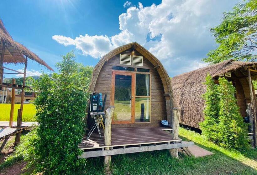 리조트 Panakluea Cottage & Crafts   พนาเกลือ