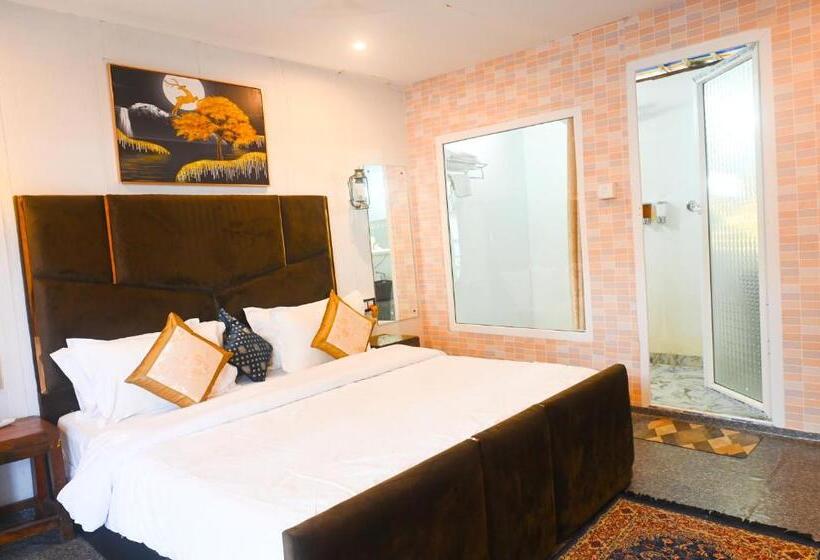 אתר נופש Sunbath Beach Exotica