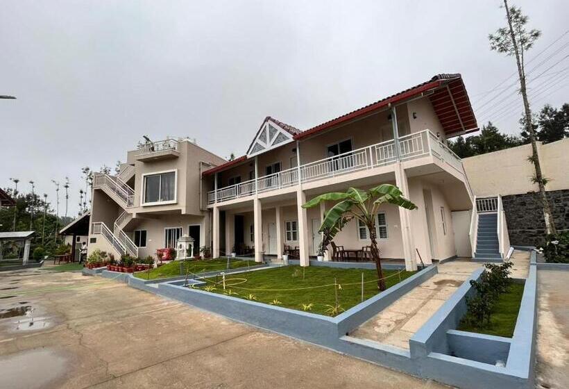 אתר נופש Thrilok Vihar