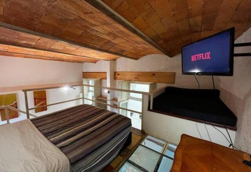 San Rafa  Home Office Suites