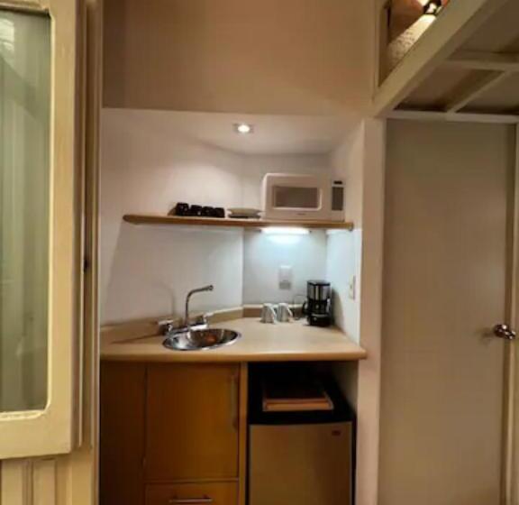 San Rafa  Home Office Suites