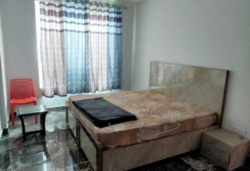 酒店 Spot On 810140  Deep Palace Bawal Road Rewari