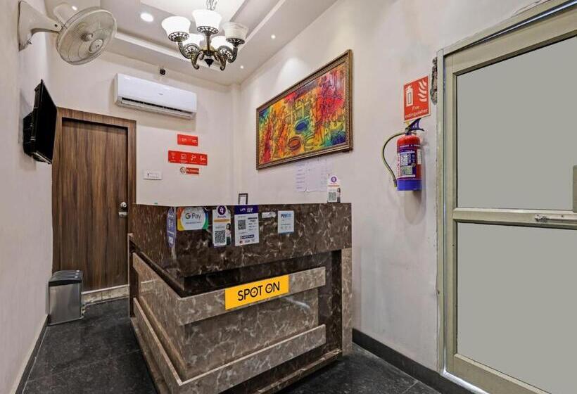 Spot On 81139 Hotel Pearl Inn