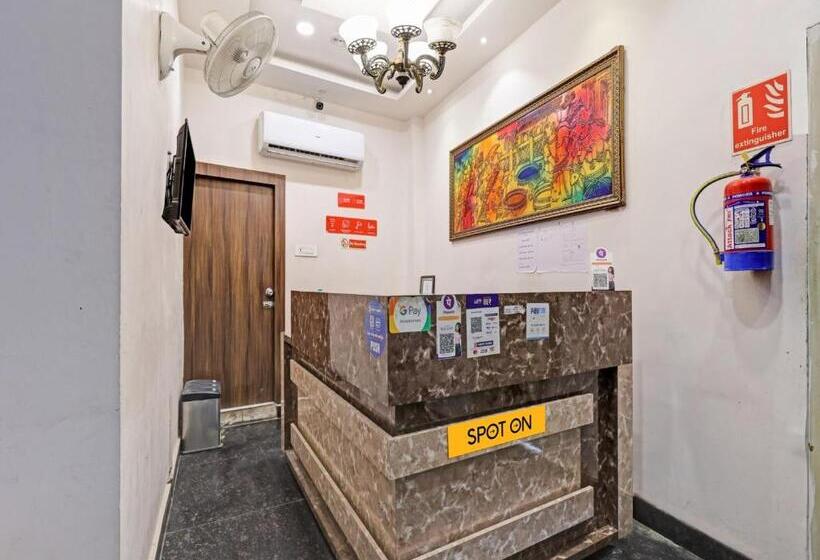 Spot On 81139 Hotel Pearl Inn