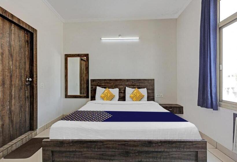 Spot On 81139 Hotel Pearl Inn