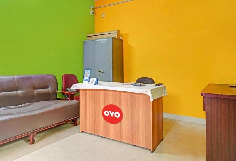 Super Oyo Flagship Hotel Green Park