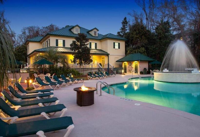 Waterside By Spinnaker