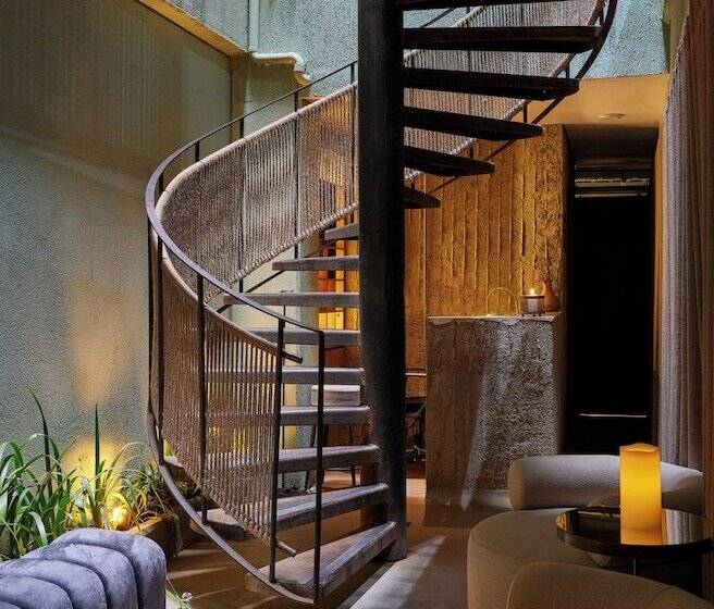 호텔 Wellcomm Spa &