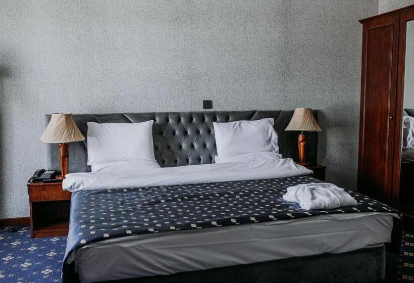 هتل Afra Oghuz Mountain Resort