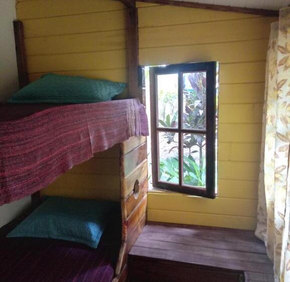 הוסטל Acorde Eco