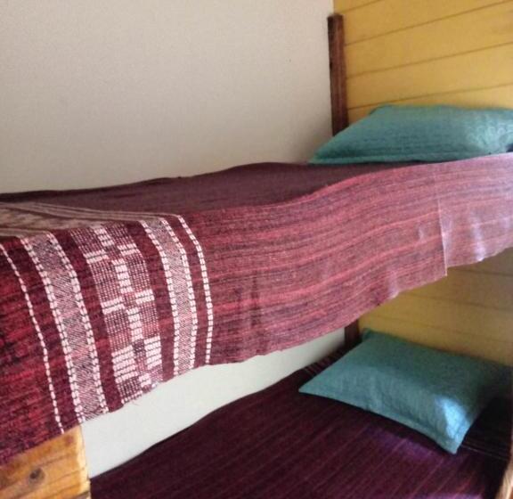 הוסטל Acorde Eco