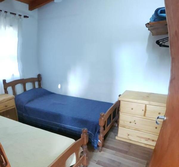 הוסטל Cabañas Brisas Del Bosque