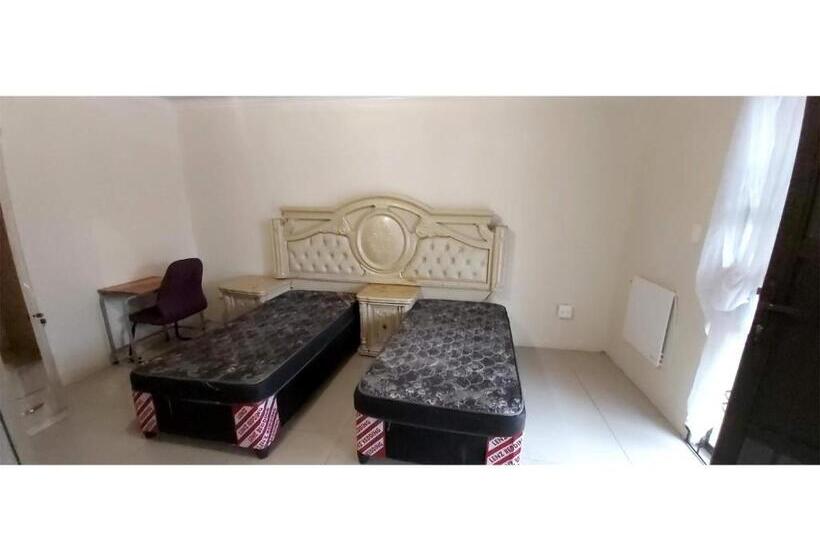 Общежитие Cofutime Backpackers