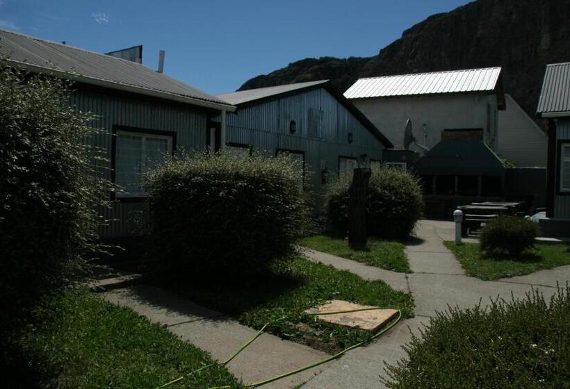 הוסטל Complejo Don Joel