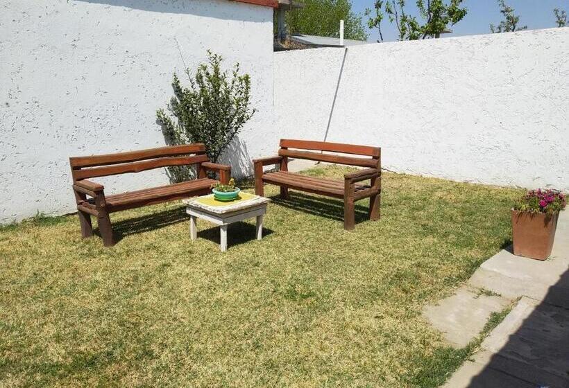 فندق صغير Entre Viñas