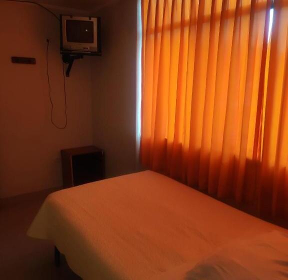 هاستل Hospedaje El Pino