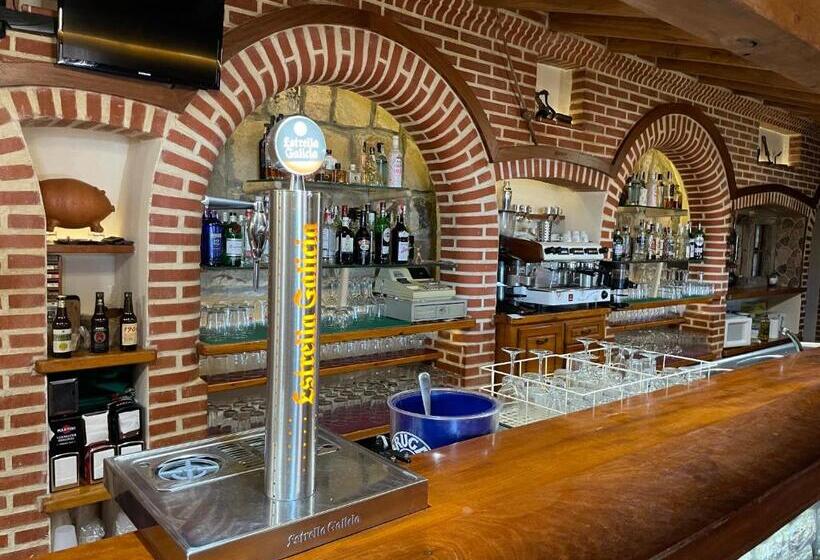 ユースホステル La Guarida De La Lleira