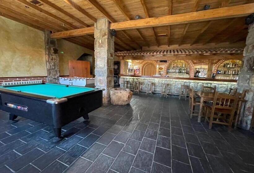 ユースホステル La Guarida De La Lleira