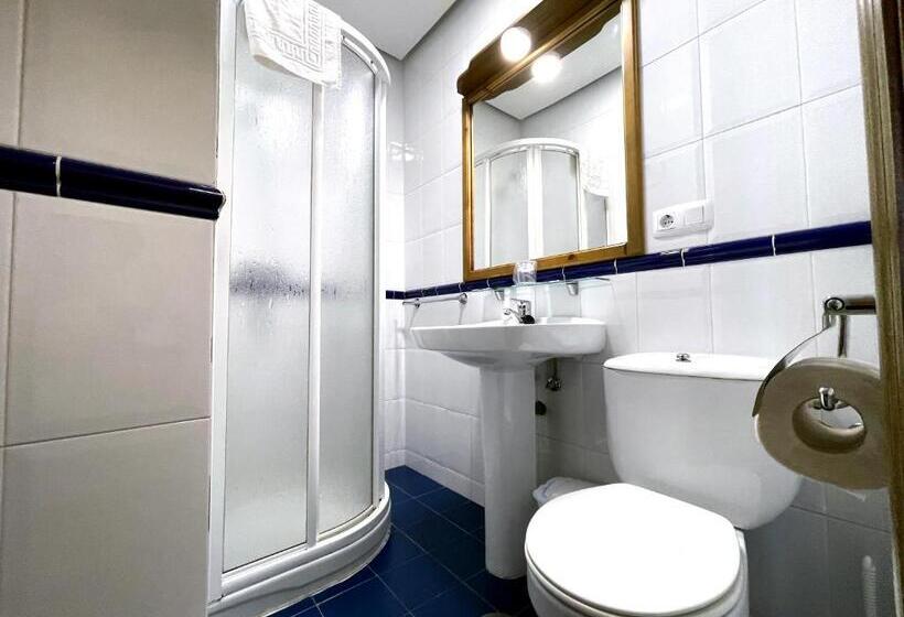 ユースホステル La Guarida De La Lleira