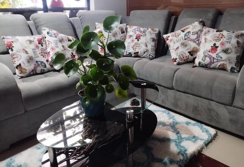 Общежитие Los Ocobos Libano   Hostal Y Restaurante