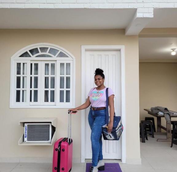 Общежитие Pousada Rir Sorte Praia De Jacaraípe