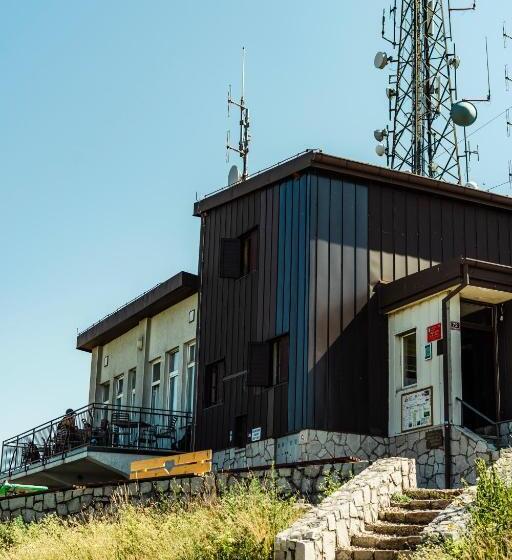 ユースホステル Tumova Koča Na Slavniku