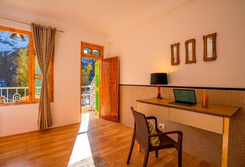 Общежитие Zostel Sissu