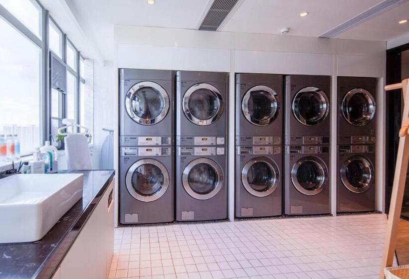 Atour S Hotel Shenzhen Futian Port