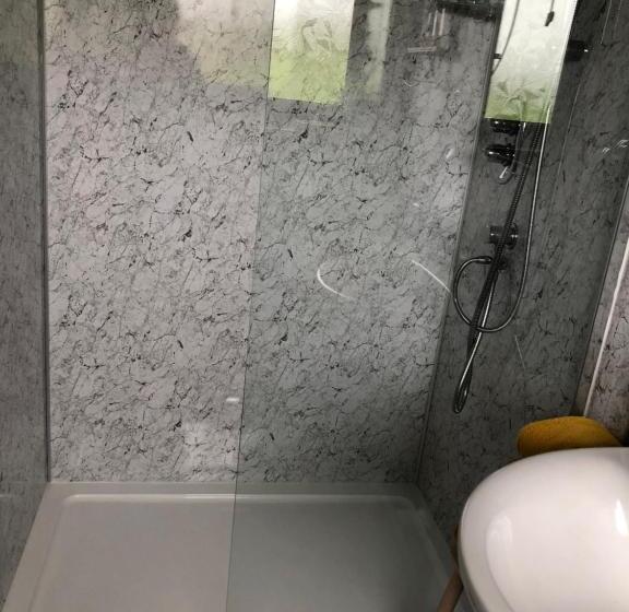 Bed and Breakfast Aurora