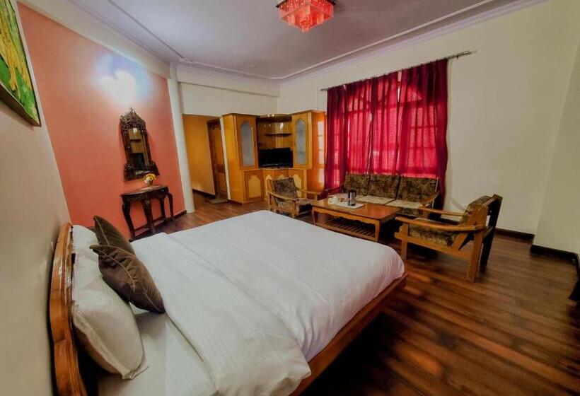 민박 Cedar Cottage