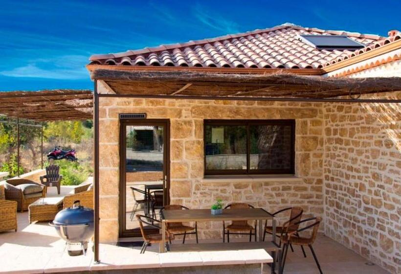 ベッドアンドブレックファースト Chambres D Hotes Du Mas De La Corniche