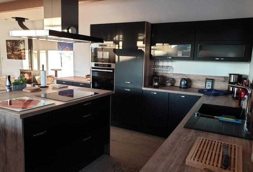 ベッドアンドブレックファースト Chambres D Hotes Du Mas De La Corniche