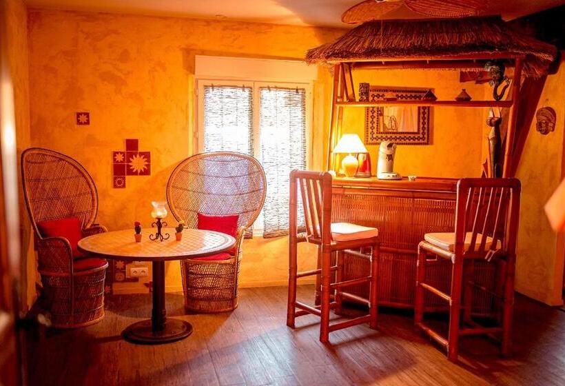 Bed and Breakfast Domaine De La Croix Du Vexin