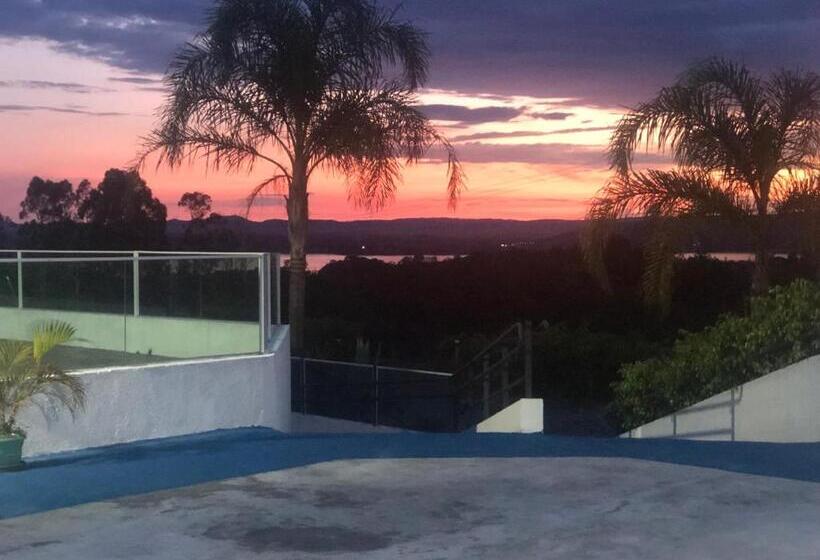 Bed and Breakfast Royal Container